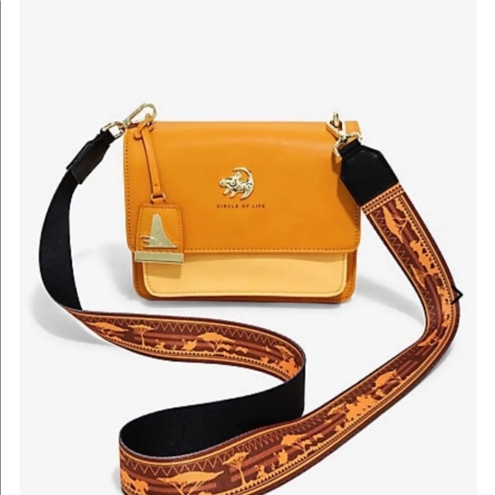 SOLD!!! Loungefly lion king crossbody purse